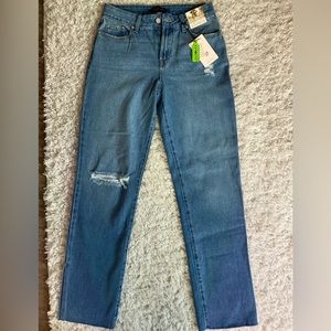 NWT High rise straight leg size 7/28 light wash